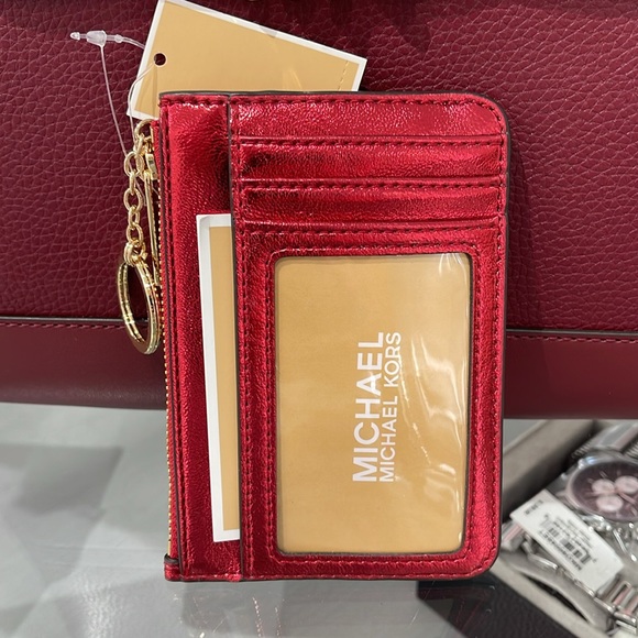 MICHAEL KORS
Jet Set Travel Small Top Zip Coin Pouch With ID
Crimson 
NWT - Picture 11 of 16